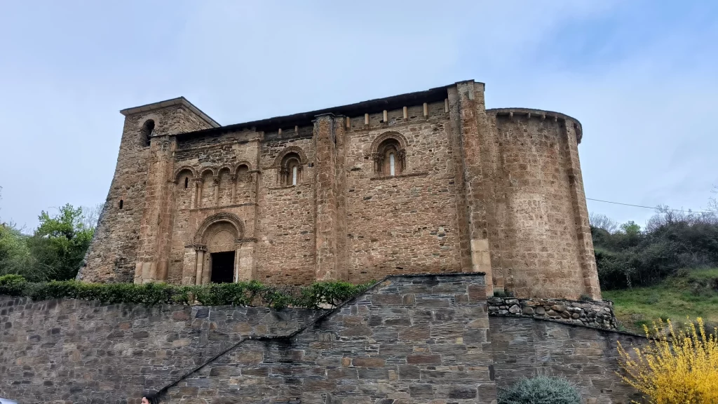 Corullón cerezos en el Bierzo